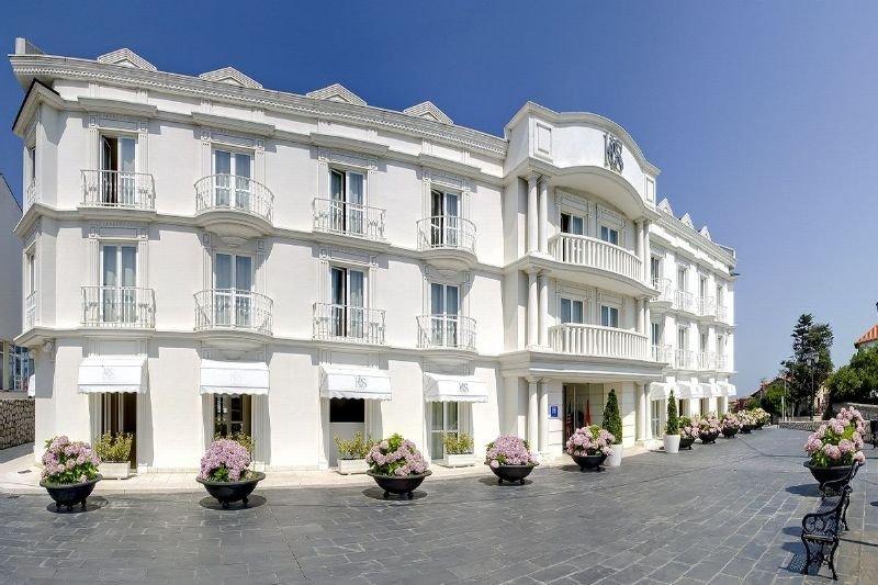 Gran Hotel Suances Εξωτερικό φωτογραφία