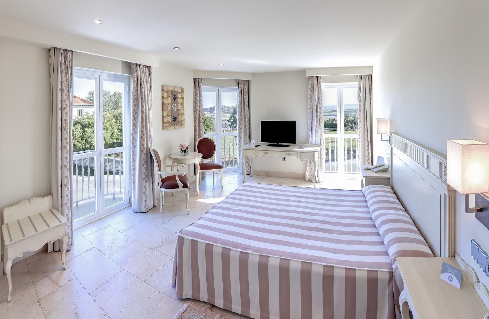 Gran Hotel Suances Εξωτερικό φωτογραφία